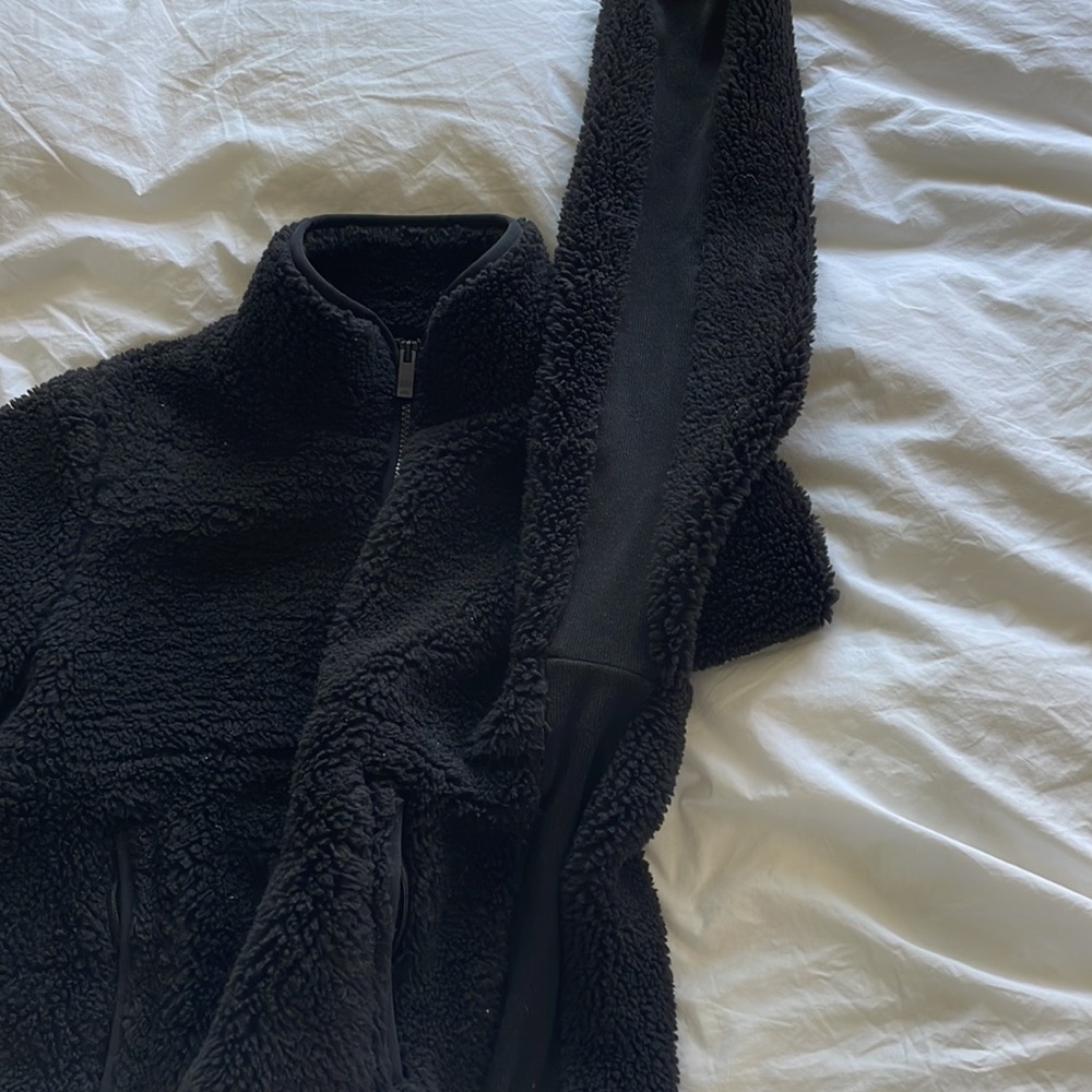 All Yoga Black Sherpa Cropped Quarter Zip - Picture 3 of 4